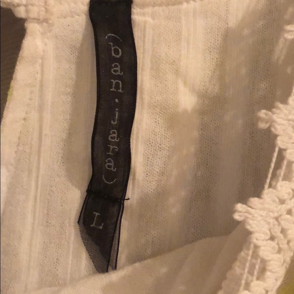 Top - Picture 3 of 4